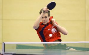 Lennart Dürr gewann die Bezirkseinzelmeisterschaft der A-Schüler in Frankfurt Bergen Enkheim